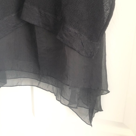Black 3/4 Sleeve Knit Tunic with Satin Underlayer - Picture 2 of 3